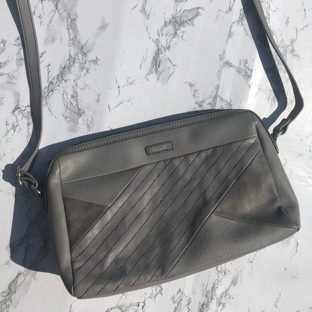 Relic Gray Bag